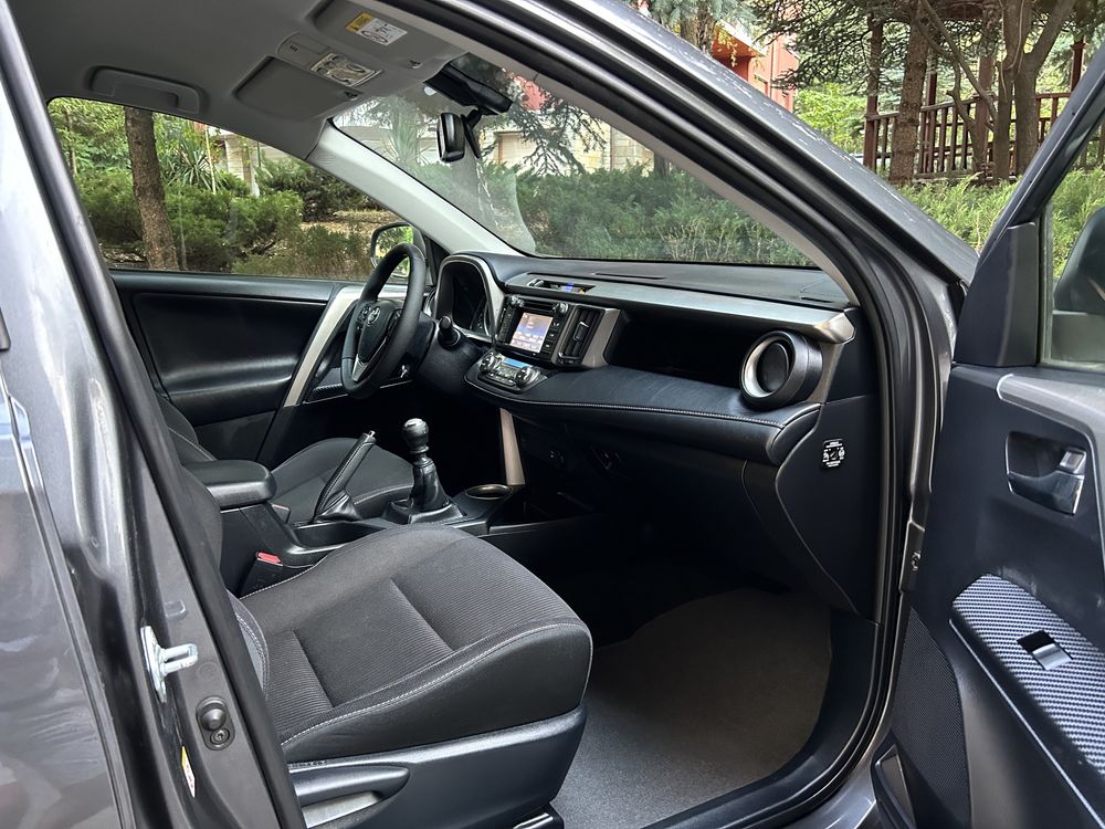 Toyota Rav4 2.0 D-4D, 4x4 , 124 к.с.,09. 2014 г, Пълна серв. история !