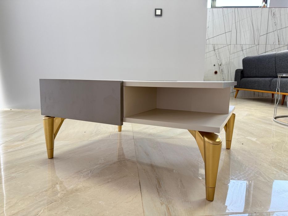 Холна маса / маса за кафе