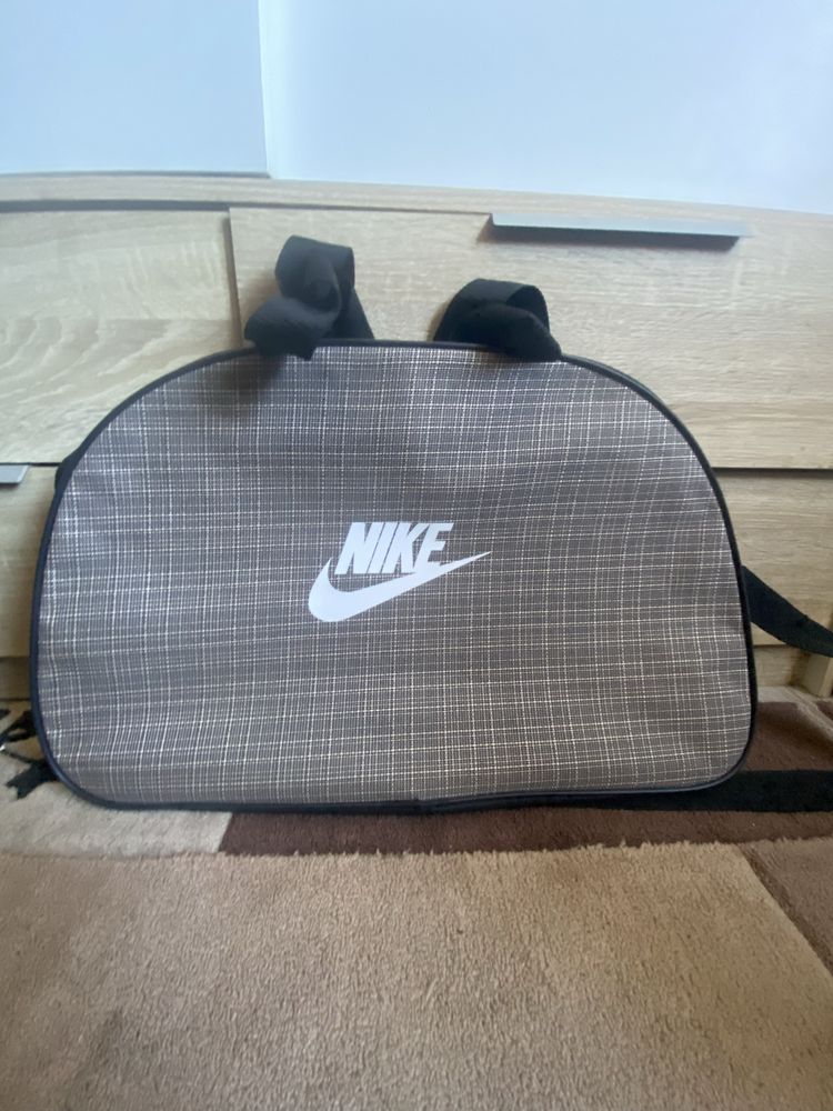 Сакове Nike 4 цвята