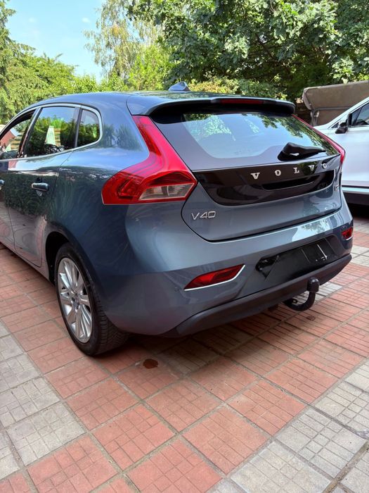 Vând Volvo V40 din 2013 în stare bună