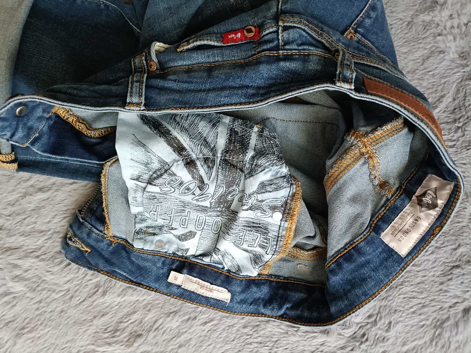 Bermuzi Lee cooper, livrare gratuită