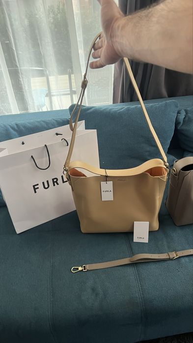 Furla Elizabet Hobo Bag L 100%оригинал, с етикети,подаръчен плик FURLA