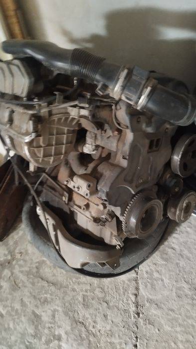 Продам запчасти на авто