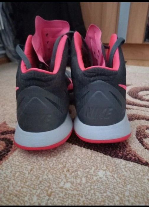 Bascheți Nike 45,5