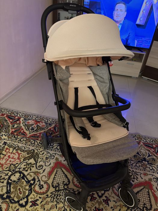 Бебешка лятна количка Jane