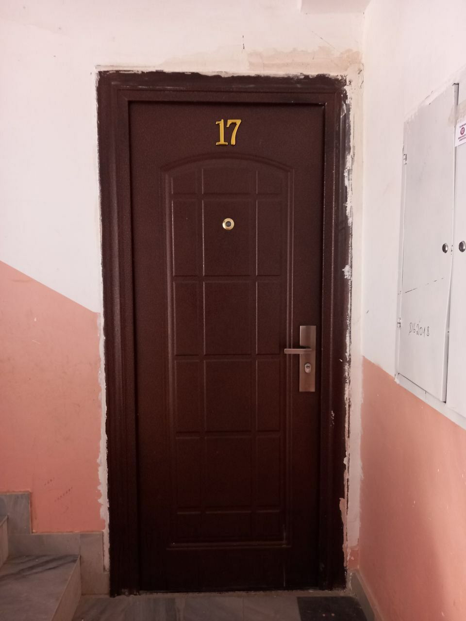kvartira sotiladi