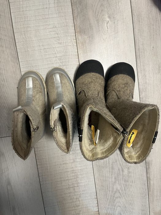 Продам валенки для девочки 2 пары