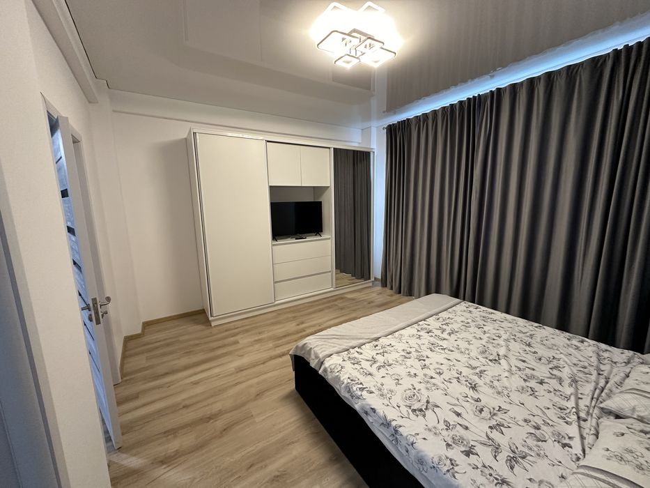 Apartament cu 4 camere Mamaia Nord