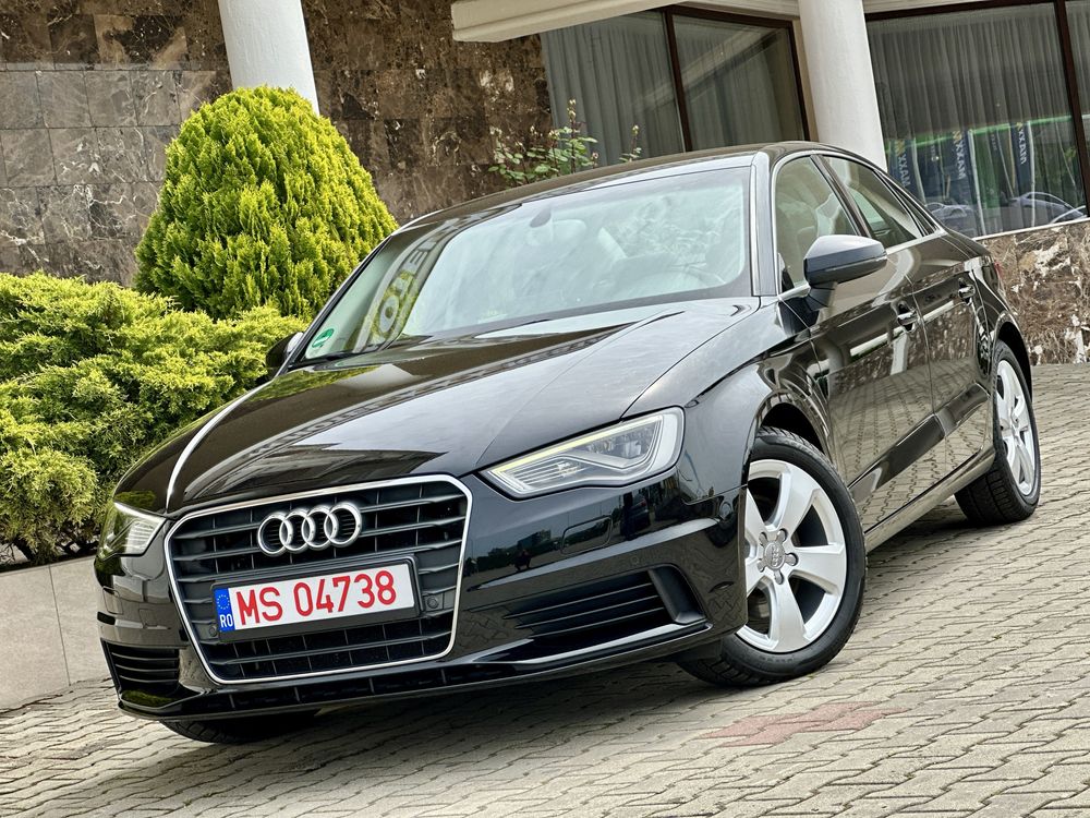 Audi A3//S Tronic//Matrix//Euro 6