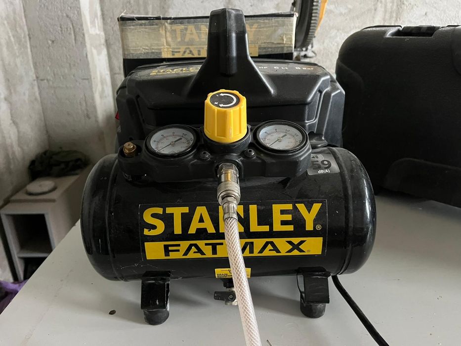 Vand scule DEWALT, cumparate de noi dre la YALCO