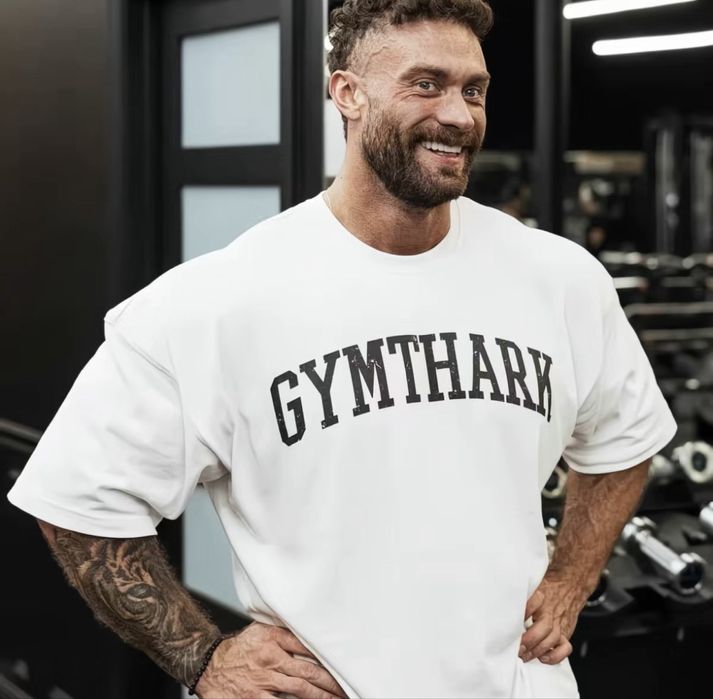 Футболка бренда GYMTHARK