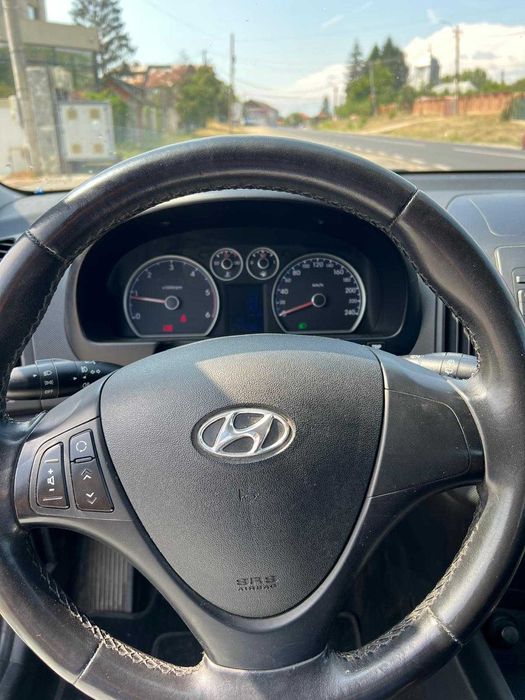 Hyundai de vânzare
