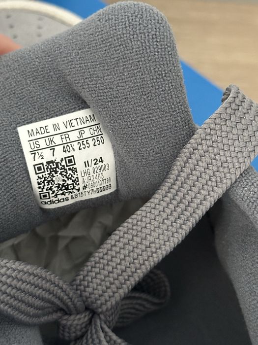 Adidas Campus 00s