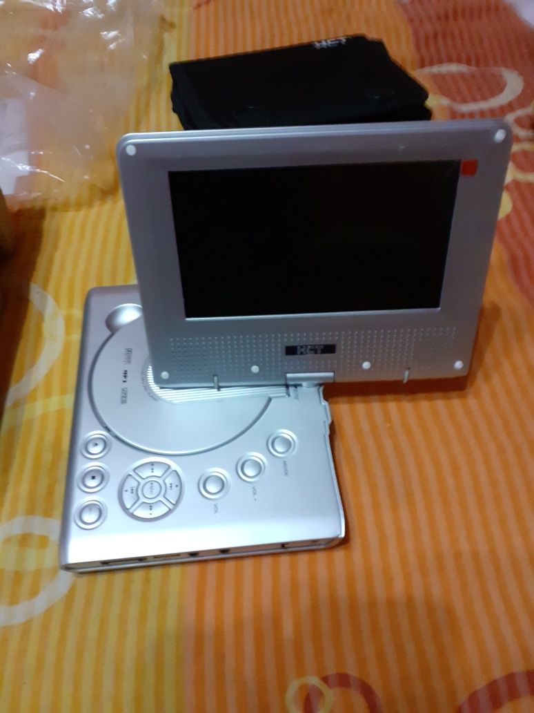 DVD player HCT .
