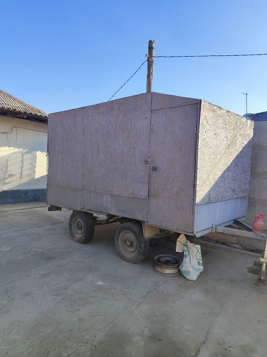 Продам срочно прицеп вагончик  двух очный категория в на увазиковский