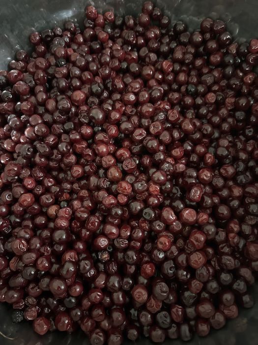 Замароженгая вишня