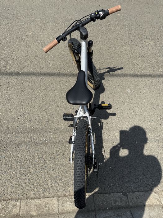Bicicleta Scott Scale pt. copii marimea 20.