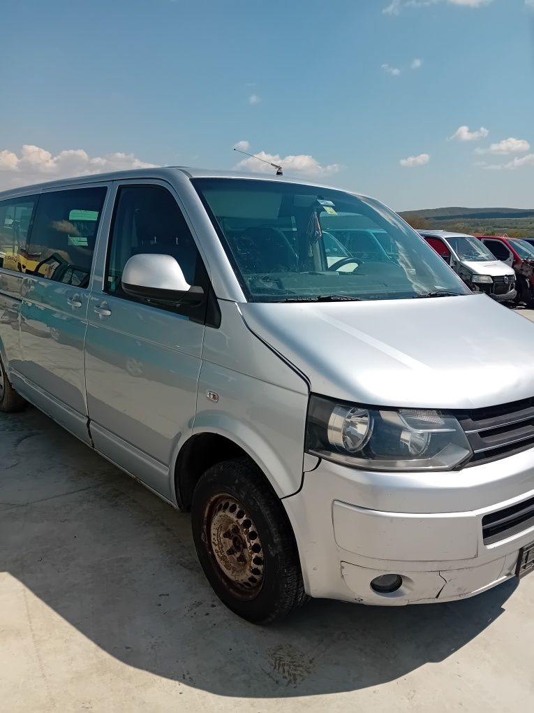 Фолксваген Транспортер Т5  / VW Transporter T5 2.0 TDI 4X4 НА ЧАСТИ