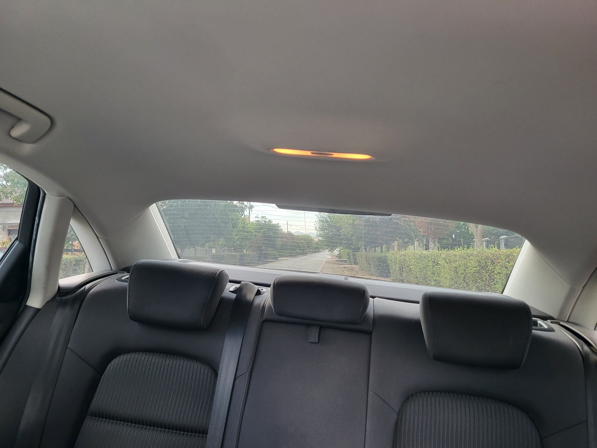 Audi A4 an 2009 benzina 1800