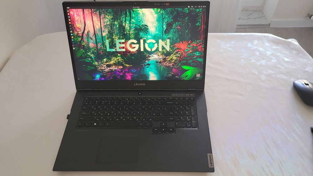 Lenovo legion 5 17imh05