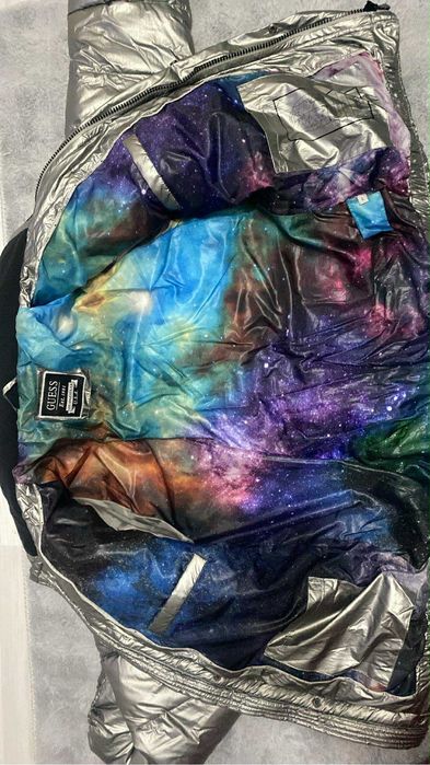 Мъжко яке guess зимно L размер