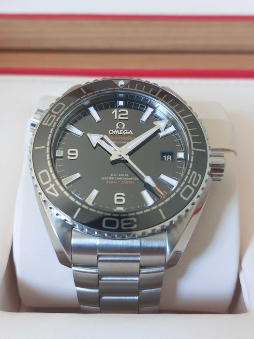 OMEGA Seamaster Planet Ocean 43,5мм Diver/Master Chronometer