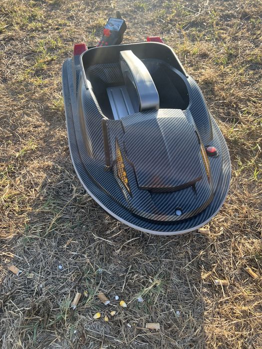 Лодка с дистанционно