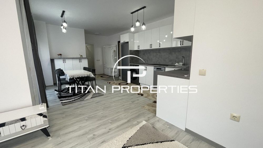 Дава се под наем Двустаен апартамент в Бургас, Славейков - 75 кв.м за 459 € - Снимка #2