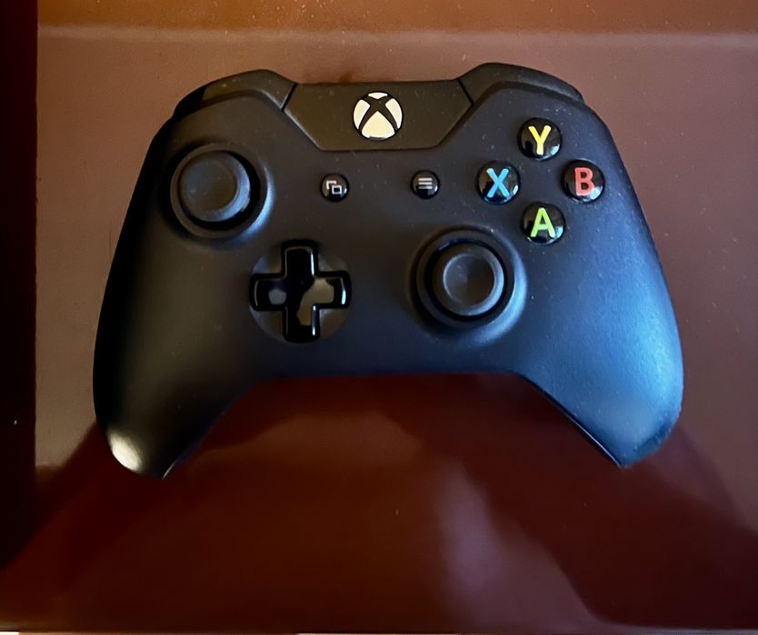 Xbox one 500GB+16 игри