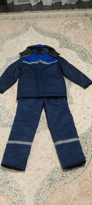 Продам спец одежду