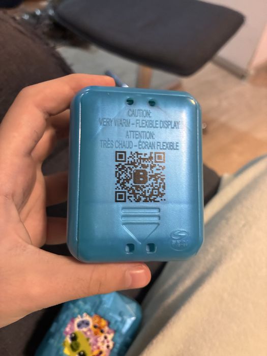 Jucarii interactive Bitzee