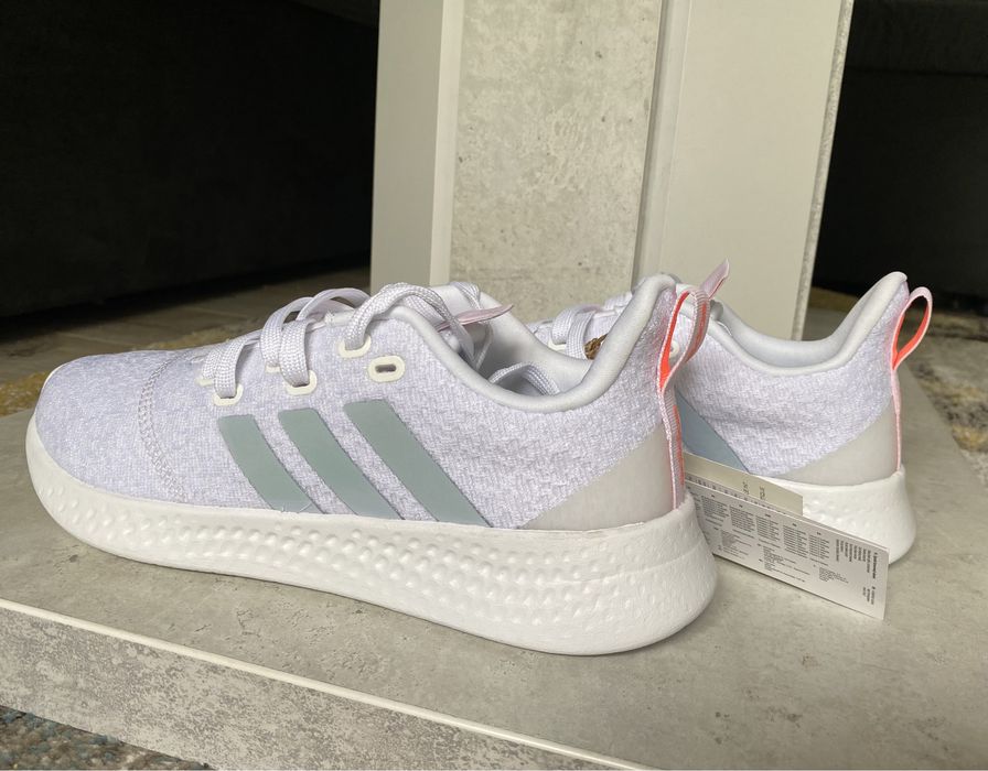 Нови маратонки adidas 38,5