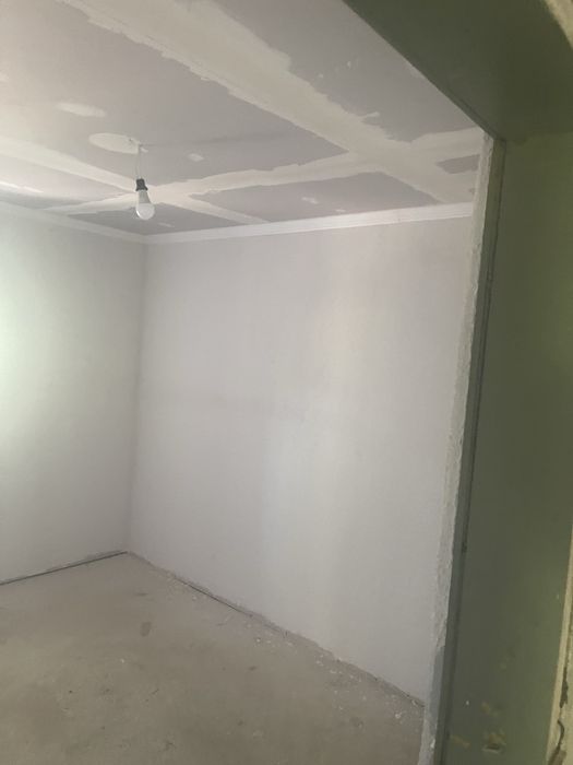 Къща със 1750кв двор 15км от Гр Карнобат