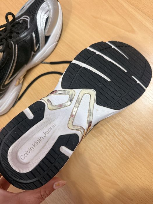 Обувки Calvin Clein
