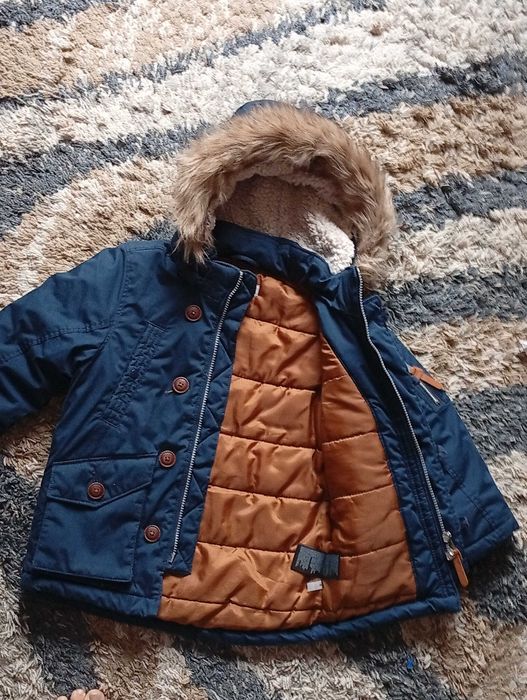 Ново H&M яке 116 см.