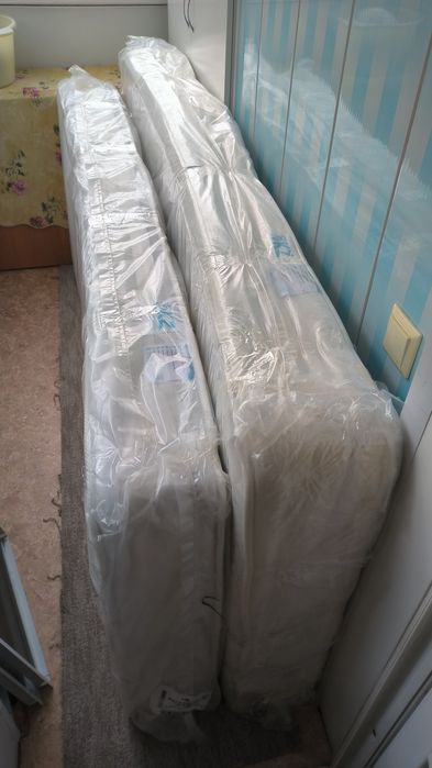 Матрас б/у 80 на 200 и 90 на 200