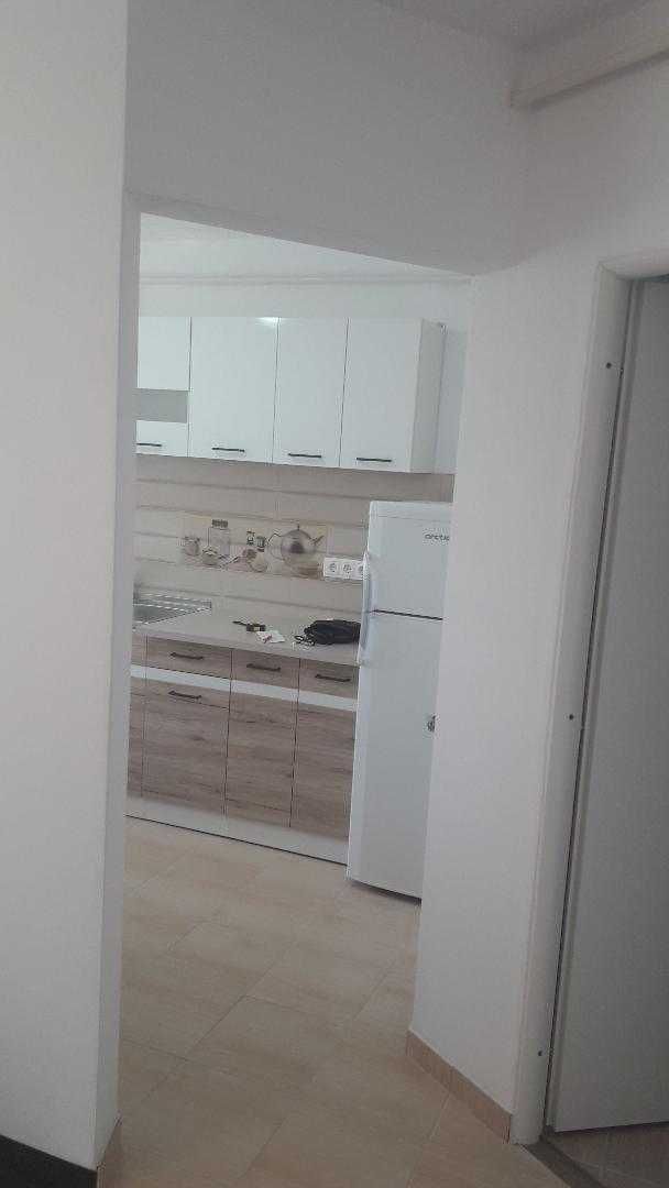 Inchiriez Apartament 1 camera PE PERIOADA VERII