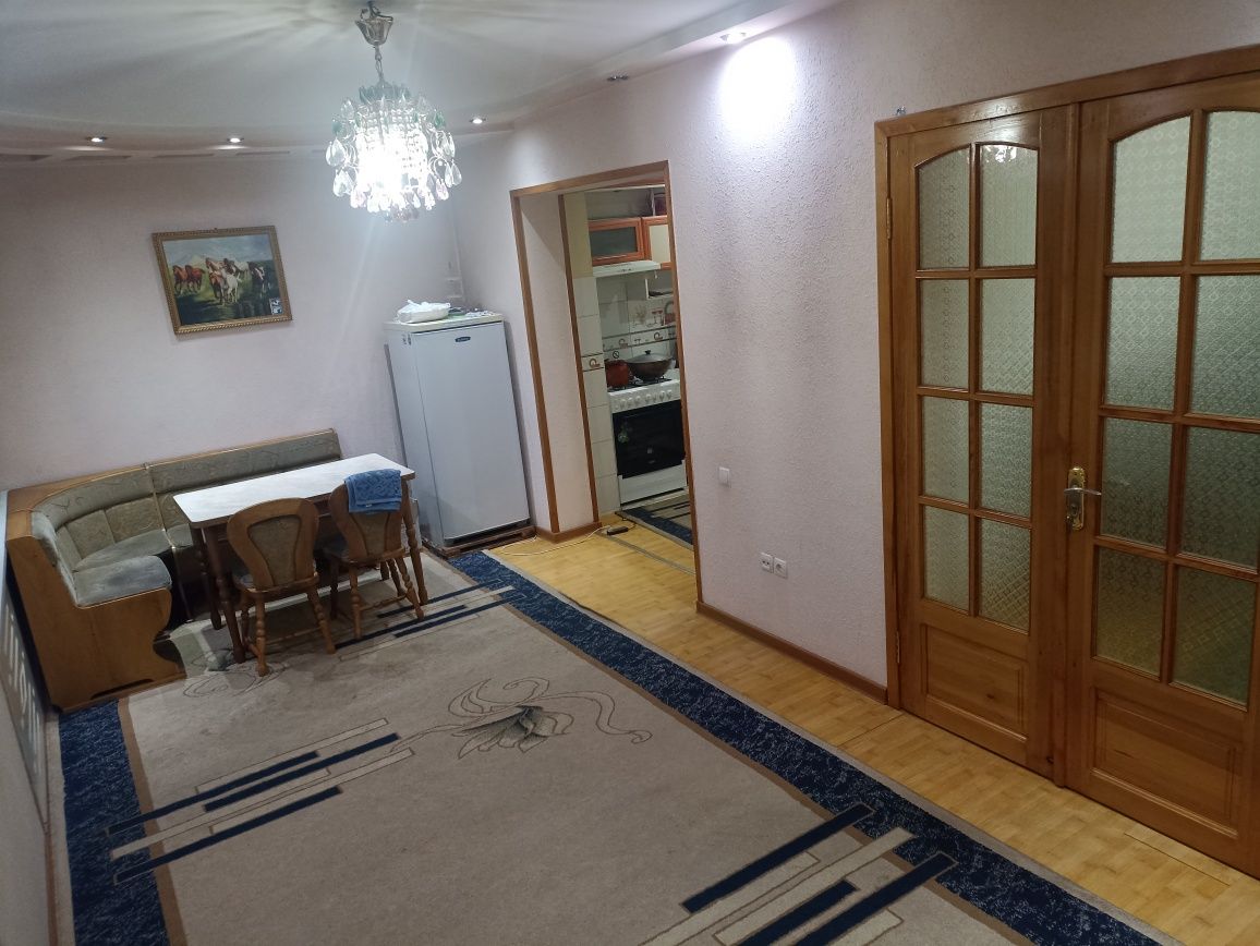 Продается квартира 3 комнатная