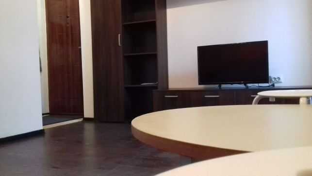 Garsoniera pt inchiriere in Braila aproape de Piata Mare et 2