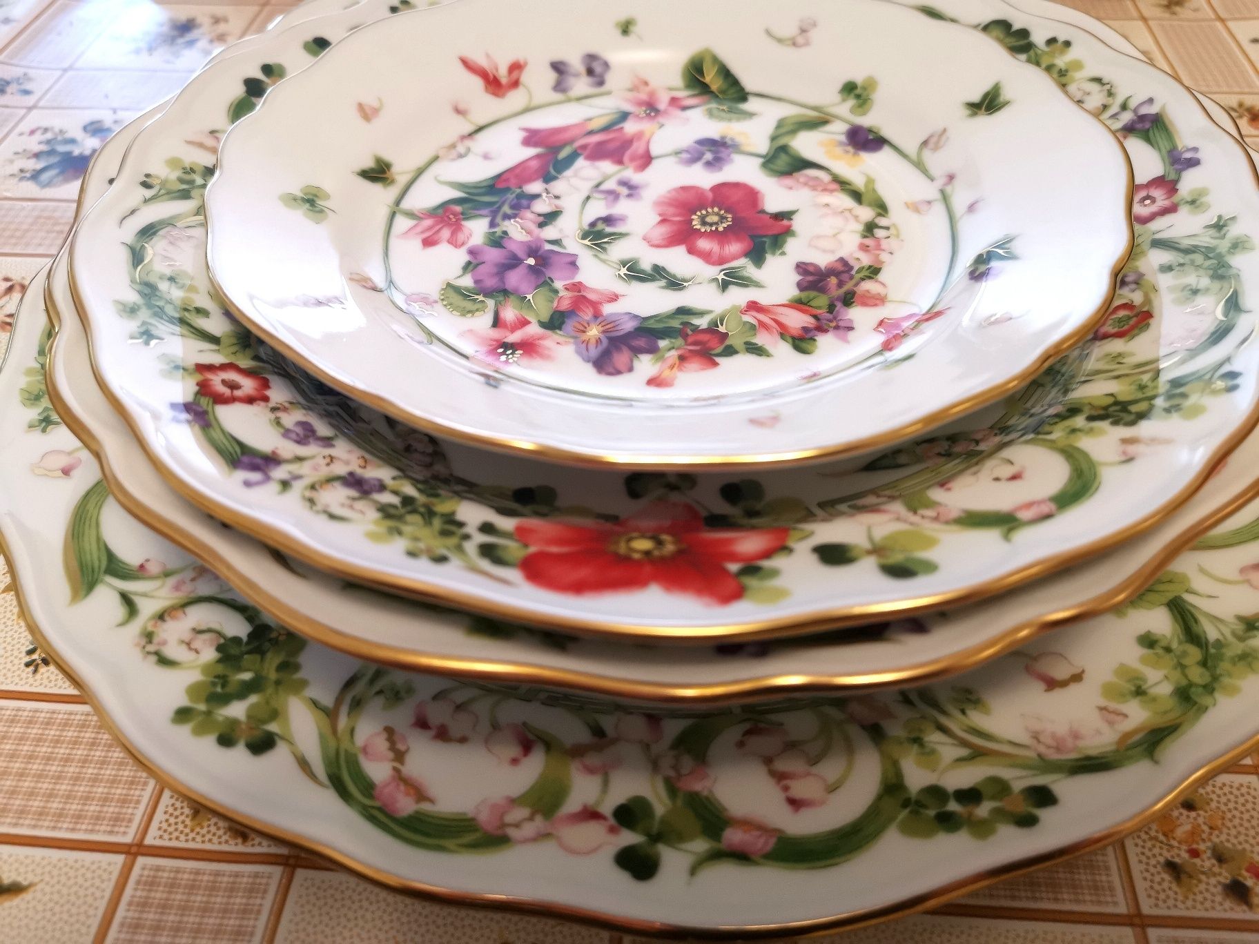 3 Seturi (12 farfurii) portelan fin Rosenthal VERSACE