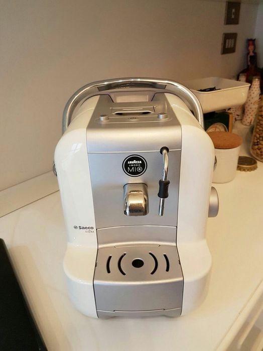 expresor Saeco capsule si beanz nou