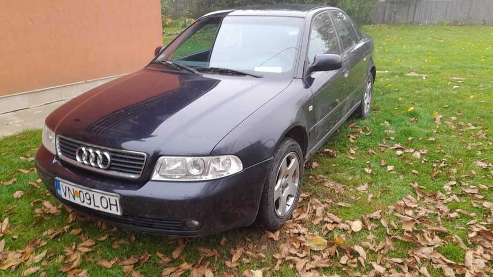 De vanzare Audi A4, an 2000, 1,6 benzina, GPL, 1200 euro