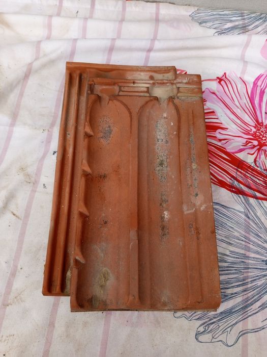 Țigla ceramică 100 buc