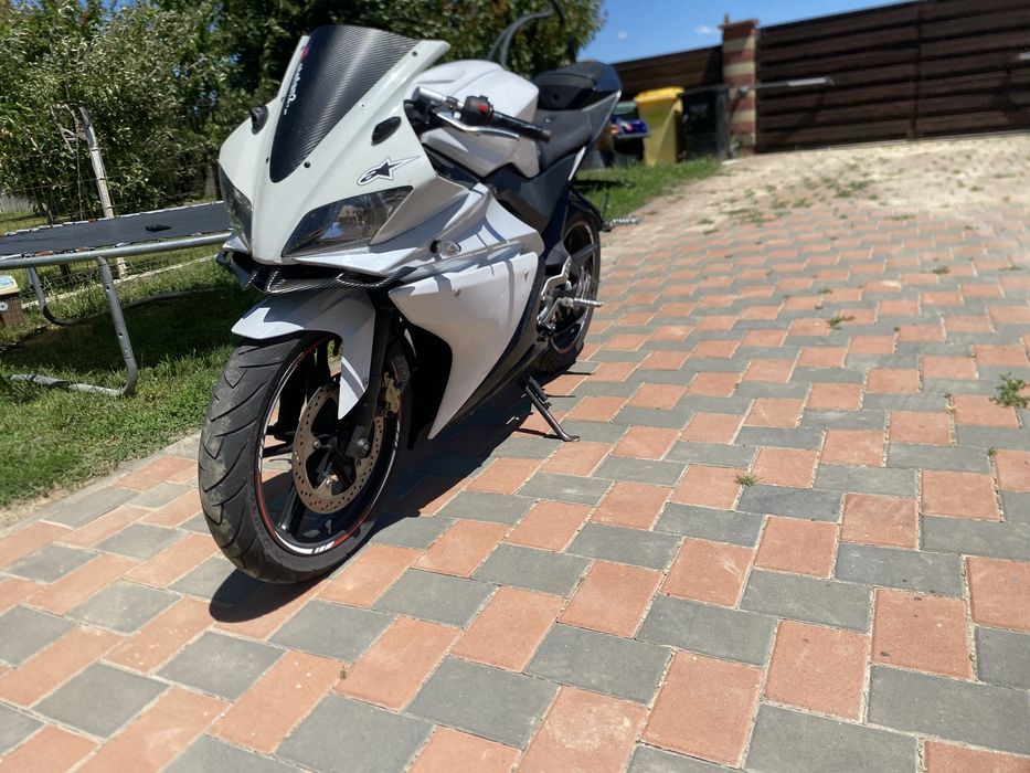 Vand yzf r125 2011