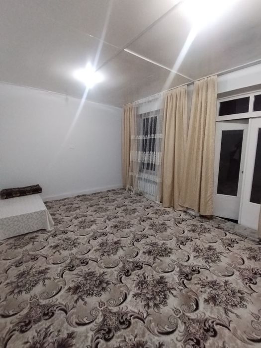 Arendaga 4 sotox hovli 3xona +yopiq sklad sex yoki tavar joylashga