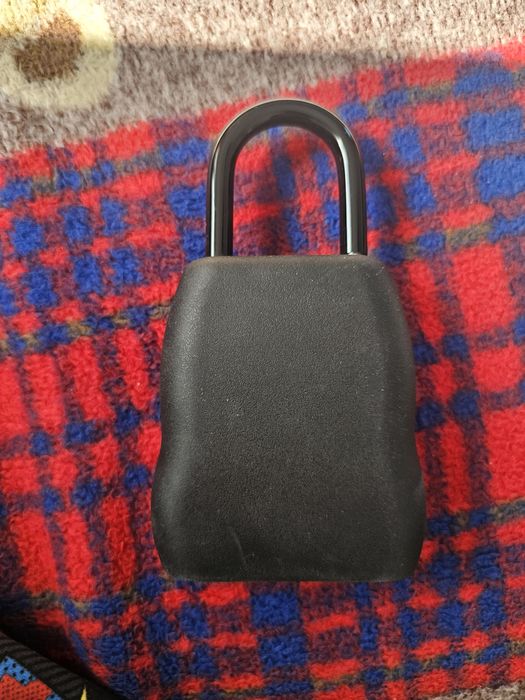Катинар без ключ Master lock
