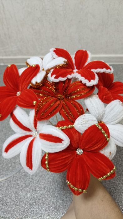 Цветы ручной работы