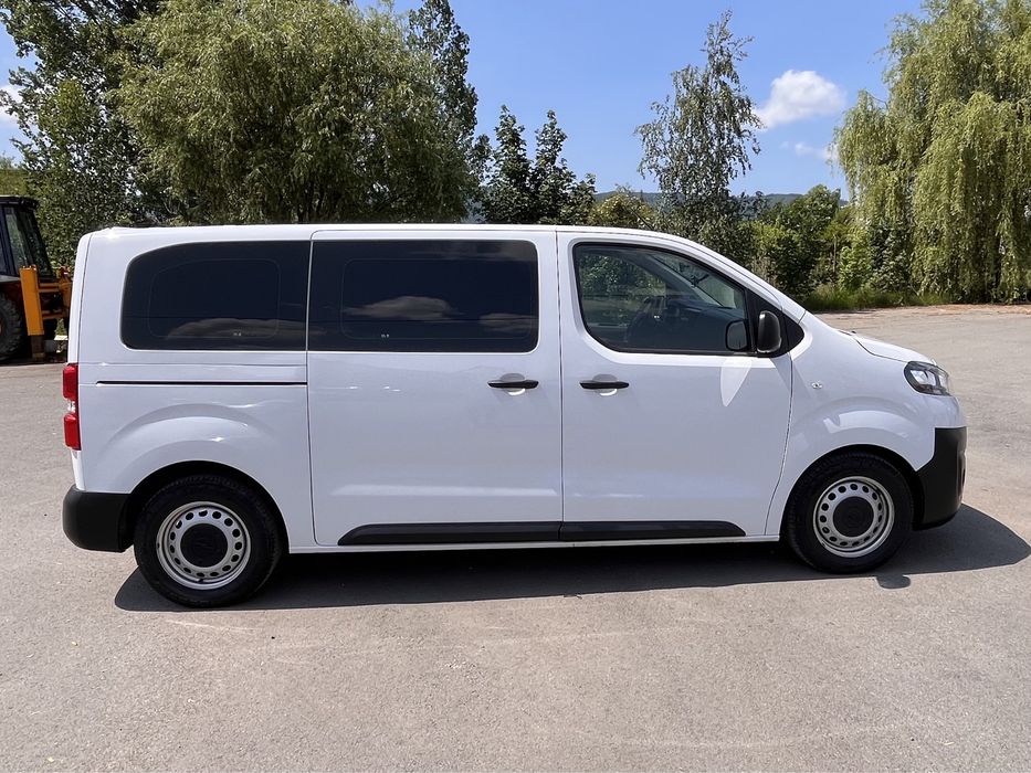 Opel Vivaro/ Zafira Life 2022, 13990€+Tva