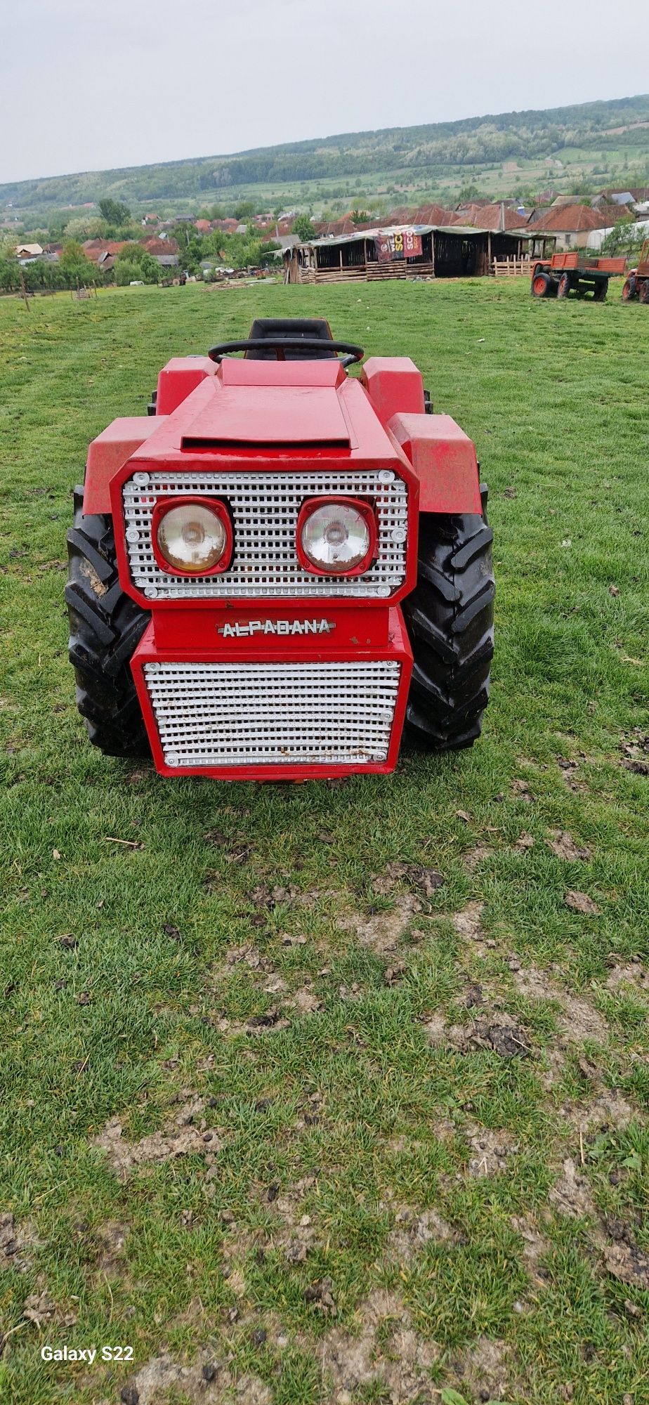 Tractoras valpadana 4x4 26 cp