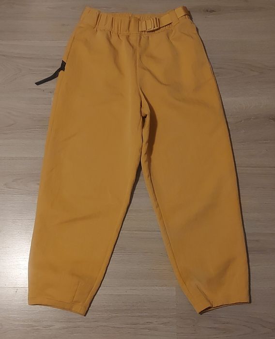 Nike tech дамски панталон S размер